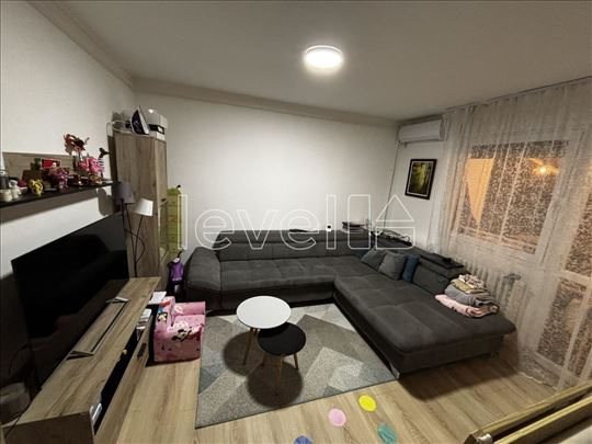 Stan,Novi Sad,Novo Naselje,kv: 59.00