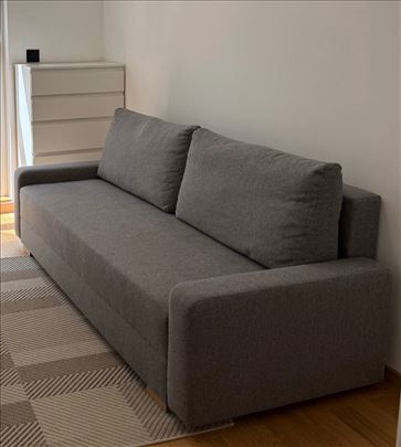 Trosed IKEA na razvlačenje