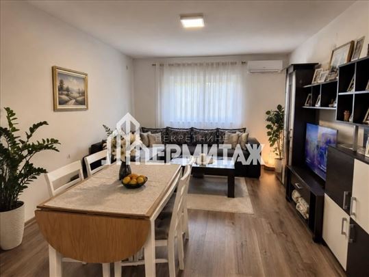Uknjižen 2.0 stan - 43m2, najlepši deo Kaludjerice
