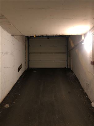 13m2,rampa prilaz,rolo vrata,video nadzor
