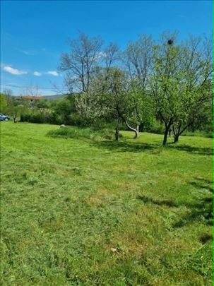 Građevinski plac na Raju 10,35a