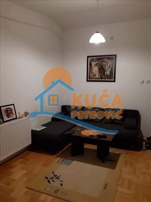 Izdaje se stan na keju