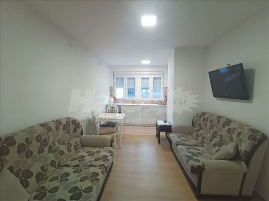 Jastrebacka, Karaburma, 2.5 dvoiposoban, 55 m²