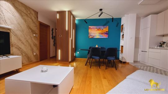 Novi Sad, Rotkvarija, Stan, 2.5, 65,00m2