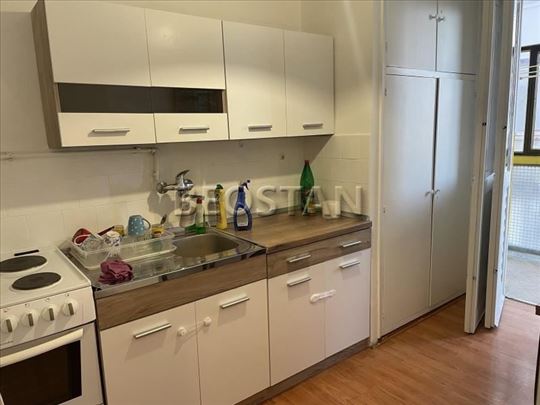 Širi centar - Karaburma #67567