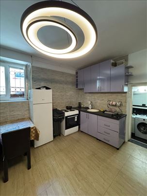 Vračar, Resavska, 35m2, uknjižen, namešten, PST/5