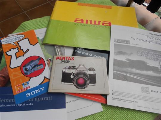 Lot 8 starih kataloga tehnike Aiwa, Pentax, Sony