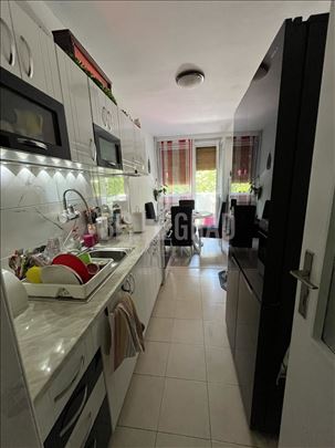 Odličan, 3.0, uknjižen