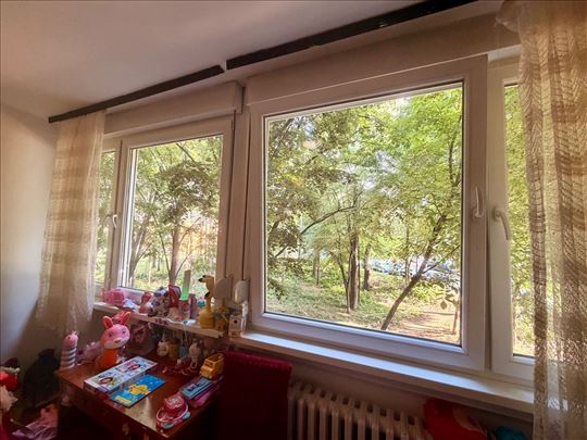 40m² | Odvojena spavaća + dve ostave,UKNJIZEN