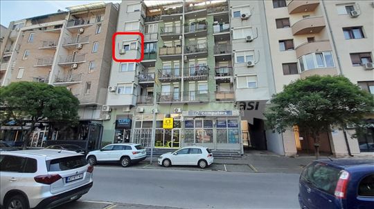 Danila Kiša br 15 nameštana useljiva garsonjera