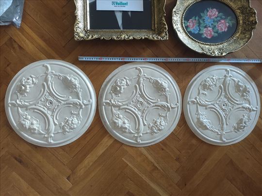 Dekorativne rozete 3 komada