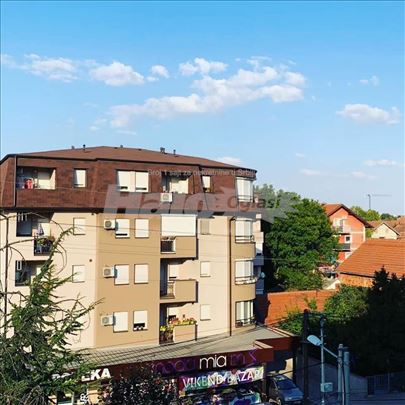 Lux stan u Zemunu