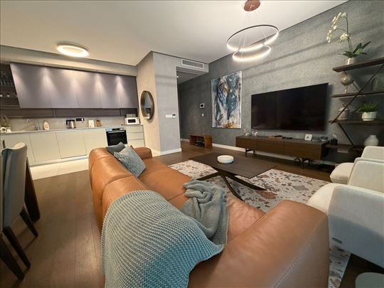 BW Teracces,bazen,gym,pogled na reku,