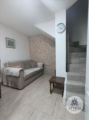 Dupleks dvorišni stan 45m² na Klisi – mirna lokaci