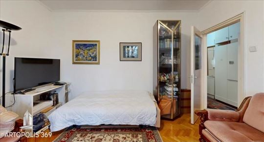 Svetao, 44m2, dvostrano orijentisan ID#1104
