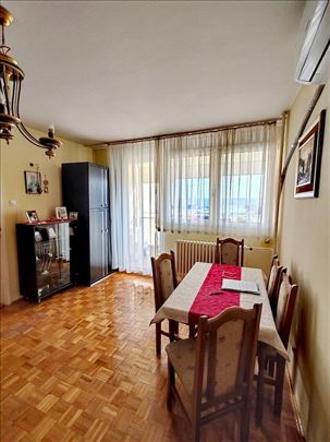 Blok 28, dvosoban, uknjižen sa terasom