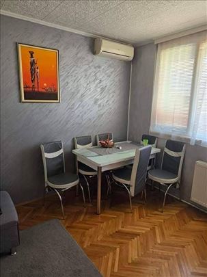Dvosoban stan sa terasom i podrumom- Erdoglija