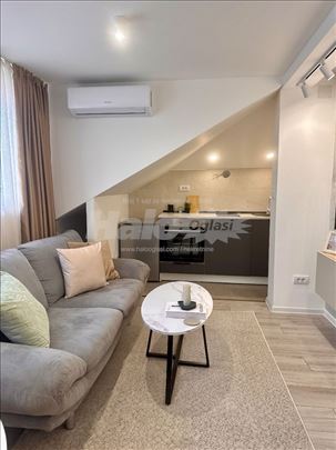 Garsonjera 30m2 ukljuceni svi troskovi