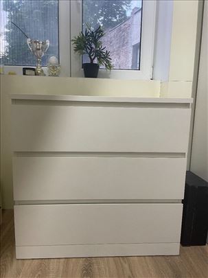 IKEA komoda sa 3 fioke