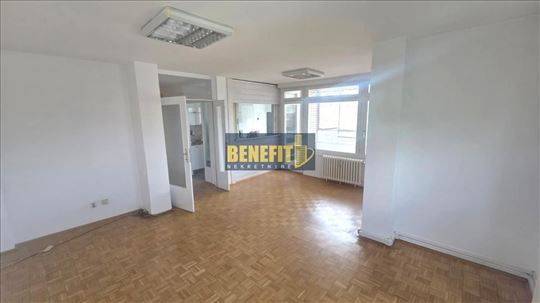 Izuzetan 5.0 stan od 118 m², Blok 24