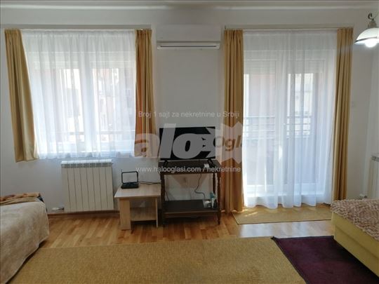Mirijevo 4, jednosoban, 35m2, CG, nov, namešten
