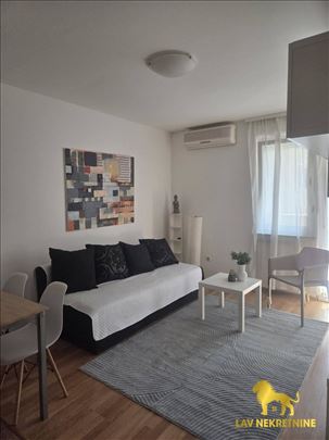 Novi Sad, Centar, Stan, 1.5, 40,00m2