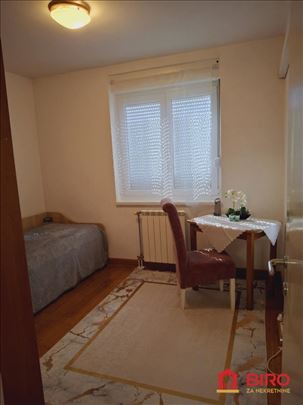 Stan,Novi Sad,Grbavica,kv: 54.00, ID: 1013120
