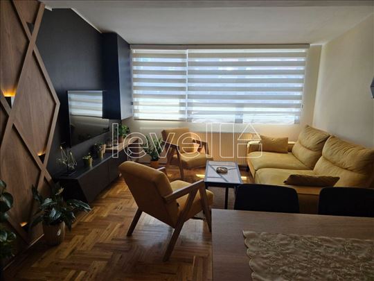 Stan,Novi Sad,Nova Detelinara,kv: 72.00