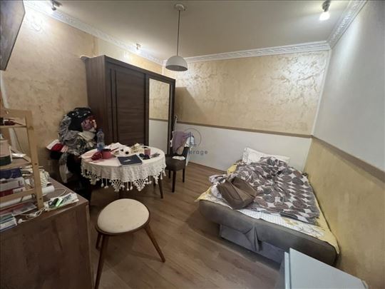 Zemun, Cara Dušana, 28m2