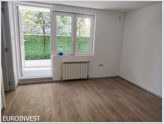 1,5 Uknjižen, bez ulaganja, odmah useljiv