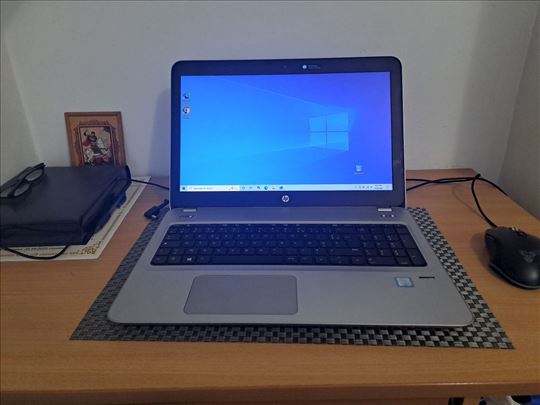 HP 450 G4/ i5- 7 Gen/ RAM 8GB/ SSD 128GB +1 Teraba