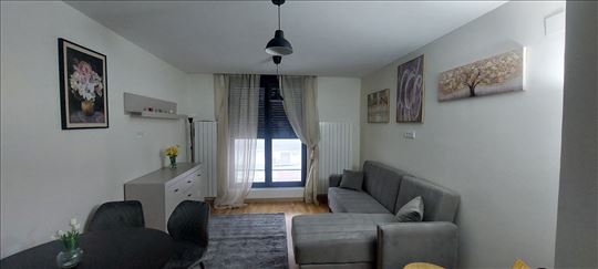 Paunova - pijaca, mereno 50m2 
