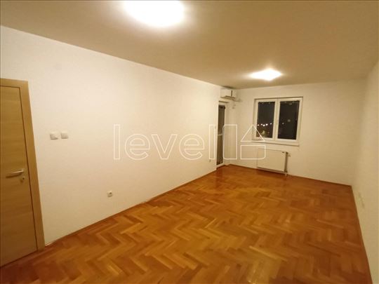 Stan,Novi Sad,Novo Naselje,kv: 53.00