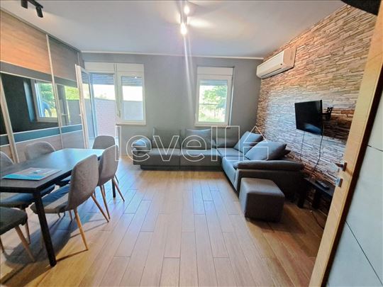 Stan,Petrovaradin,Mišeluk,kv: 73.00