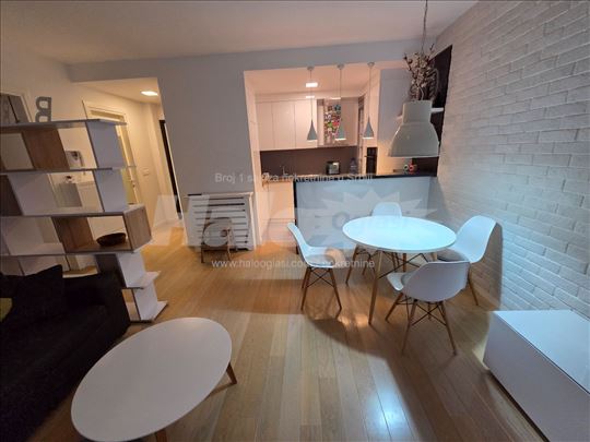 Apartman na Crvenom Krstu