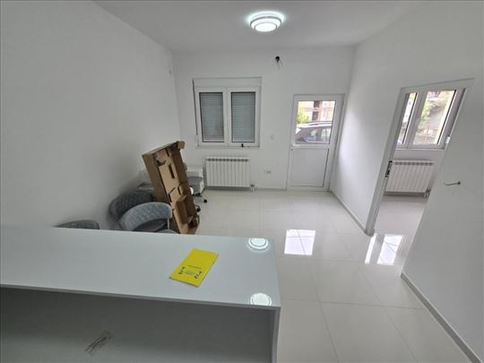 Borča, Lokal, 105m2 ID#19183