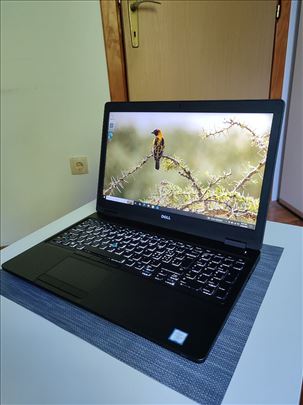 DELL 16GB DDR4/512GB SSD/I7-7.GEN