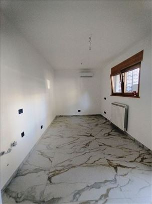 Ilindenska Kluz Zvezdara 33 m2 1,0 psut/3 eg