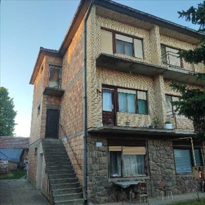 Indjija, Inđija, Kuća, 5.0, 174m2