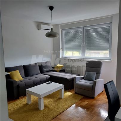 izdajem potpuno opremljen 1,5 stan u Novom Sadu