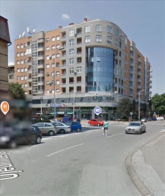 Izdajem stan u centru grada-pravni fakultet