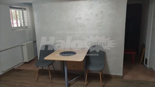 Izdavanje stana - Fontana