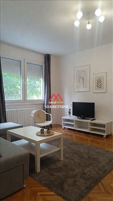 Jednosoban stan - 30m2 - blizu Bulevara Evrope