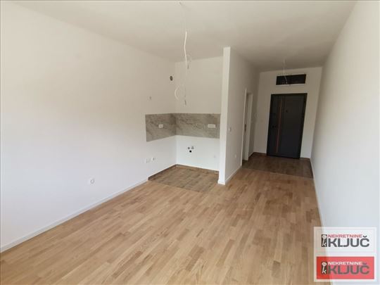 Salajka, 23m2, Garsonjera, useljiva