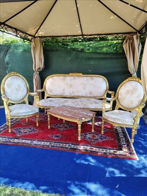 Salonska Raskosna I Elegantna Garnitura Luy Xvi