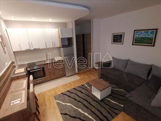 Stan,Novi Sad,Bulevar Patrijarha Pavla,kv: 26.00