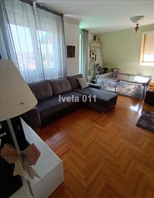 Uknjižen 4.0 stan - Kumodraška ID#4194
