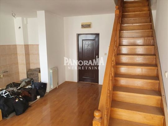 Višnjkička Banja ,trosoban -duplex,uknjižen ID#561