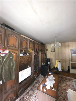 1,5 stan od 31m2,Prvomajska,renoviranje