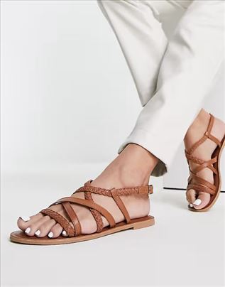 Accessorize braon kozne sandale br.39 NOVO